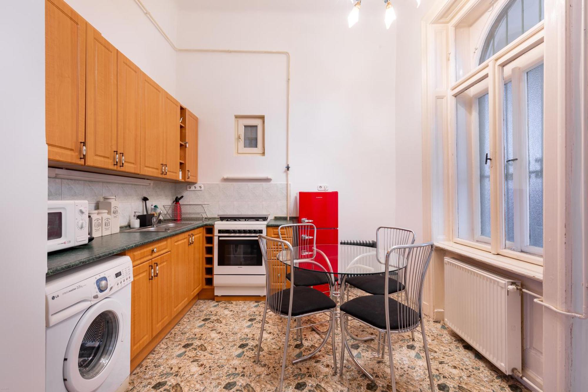 D8 Sphinx Apartman Budapest Exterior photo