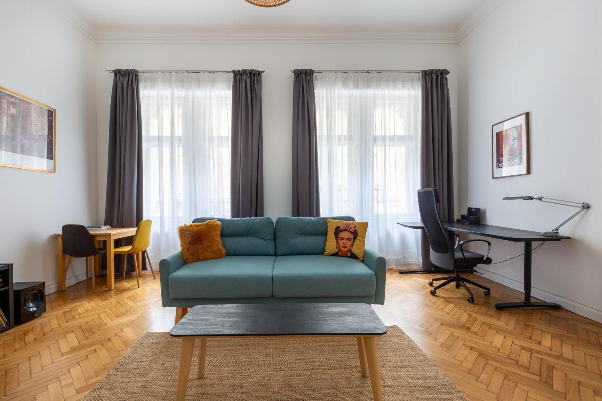 D8 Sphinx Apartman Budapest Exterior photo